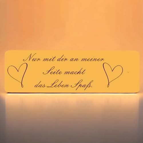 BigTrend24 Schlüsselanhänger mit Gravur - Nur mit dir an meiner Seite - Herz mit Spruch - Kunststoff in 10 verschiedenen Farben - 80x25mm