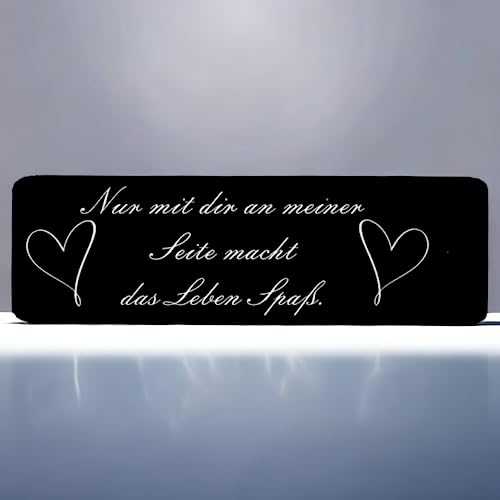 BigTrend24 Schlüsselanhänger mit Gravur - Nur mit dir an meiner Seite - Herz mit Spruch - Kunststoff in 10 verschiedenen Farben - 80x25mm