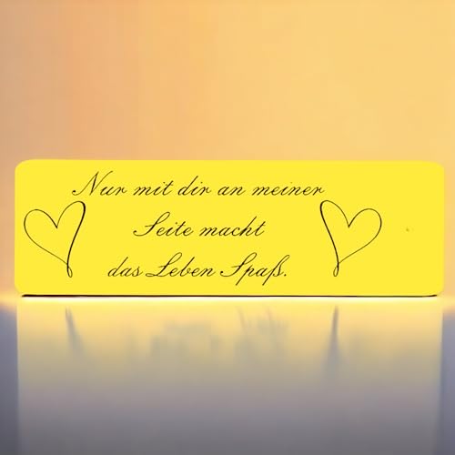 BigTrend24 Schlüsselanhänger mit Gravur - Nur mit dir an meiner Seite - Herz mit Spruch - Kunststoff in 10 verschiedenen Farben - 80x25mm