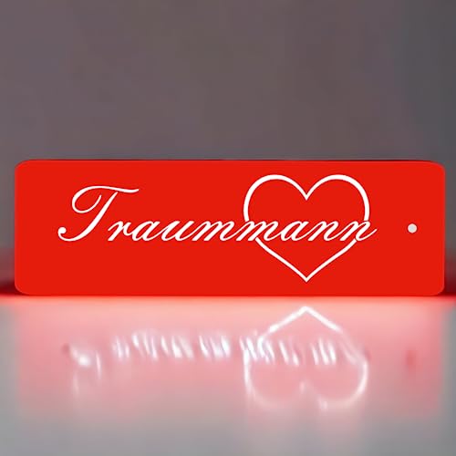BigTrend24 Schlüsselanhänger mit Gravur - Traummann - Herz mit Spruch - Kunststoff in 10 verschiedenen Farben - 80x25mm